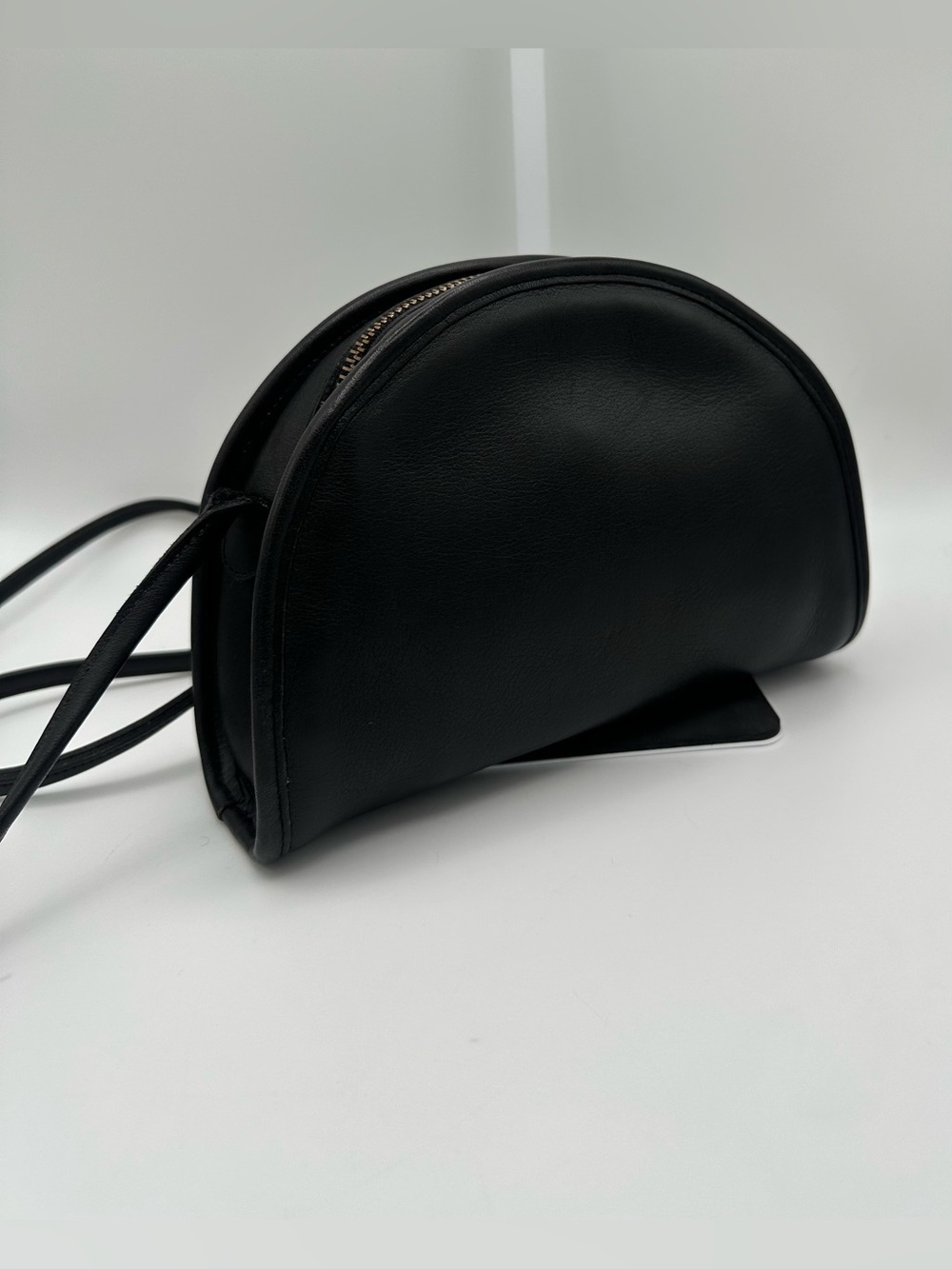 Vintage Coach 9911 Kimball Zip Black Glovetanned Leather Crossbody USA